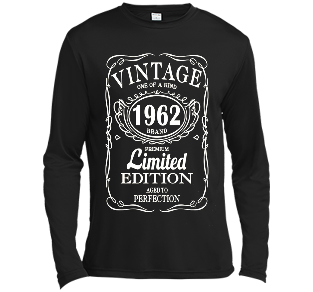 Vintage Born in 1962 55 Years Old Birthday Tshirt