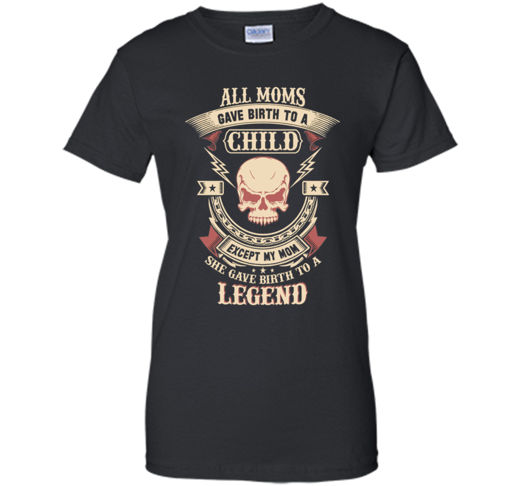 She Gave Birth To A Lineman Legend T-Shirt