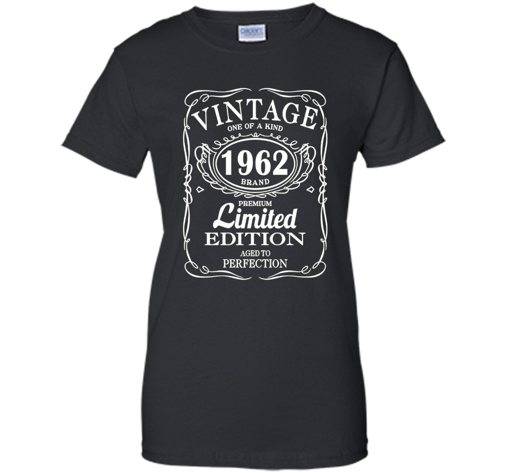 Vintage Born in 1962 55 Years Old Birthday Tshirt