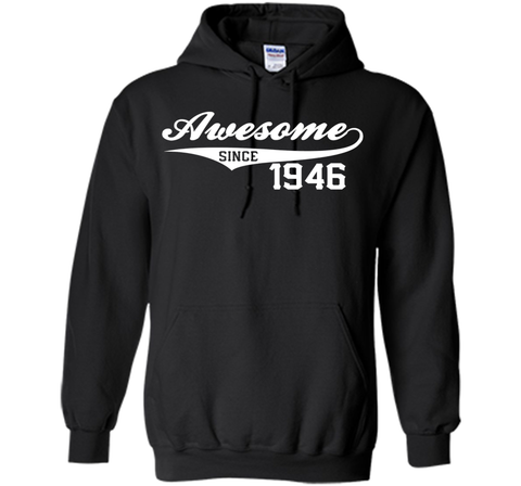 70th Birthday Gift Awesome 1946 Funny 70 year old T-Shirt
