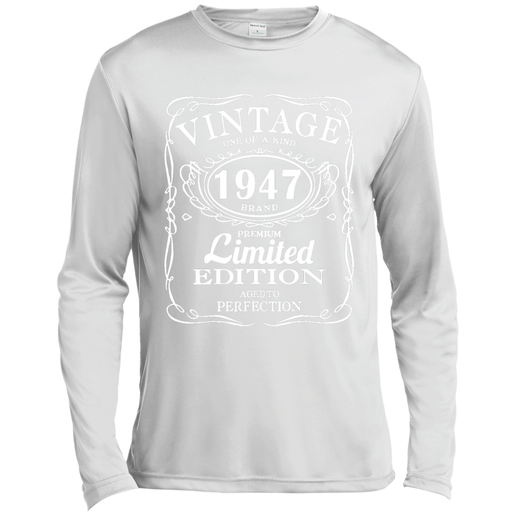 Born in 1947 Tshirt 70th Birthday 70 Years Gift Long Sleeve Moisture Absorbing Shirt