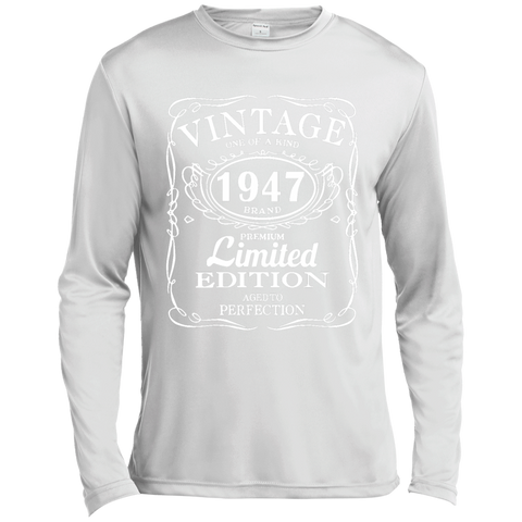 Born in 1947 Tshirt 70th Birthday 70 Years Gift Long Sleeve Moisture Absorbing Shirt