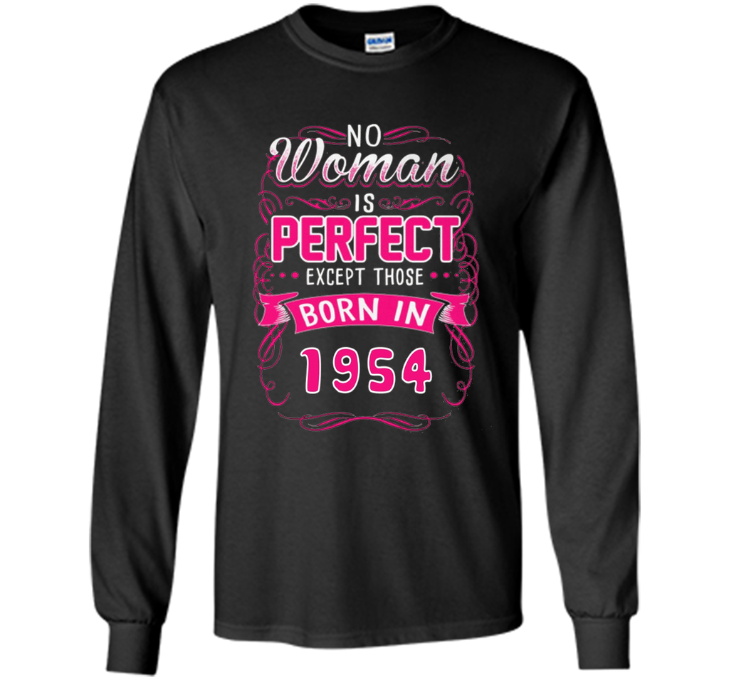 Born in 1954, perfect woman tshirt. Best for birthday gift