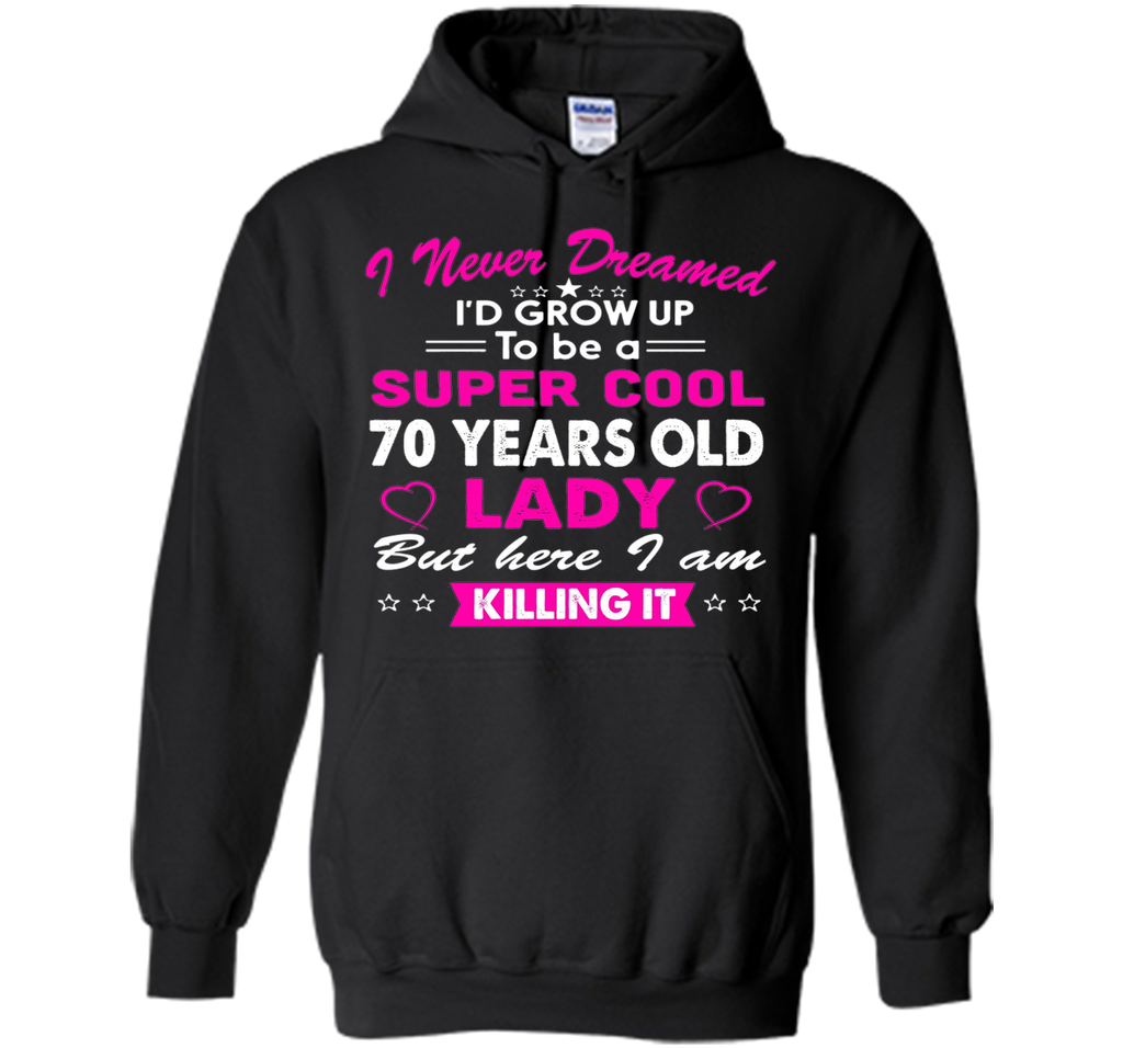 70 Years Old Women's T-Shirt Birthday Gift Born in 1946