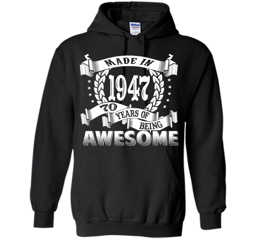 Awesome Made In 1947 Birthday Gift Idea T Shirt