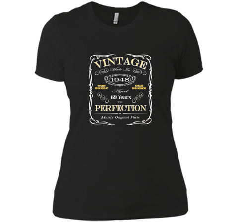 69th Birthday Gift T-Shirt - Born In 1948 Vintage Style