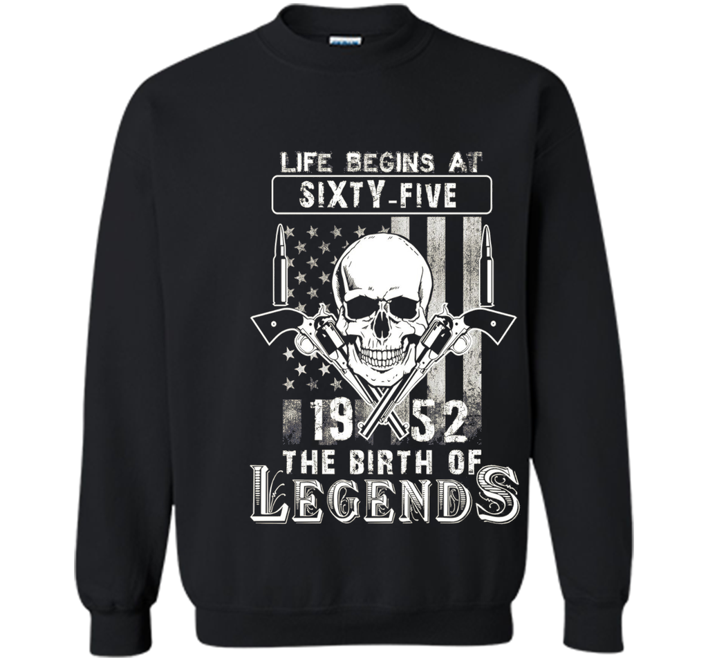 Life Begins At Sixty-1952 The Birth Of Legends cool shirt