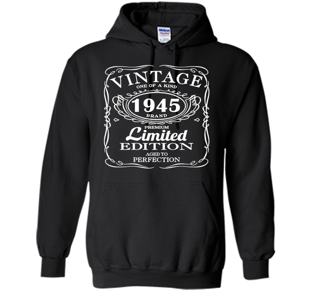 Born in 1945 Tshirt 72th Birthday 72 Years Gift