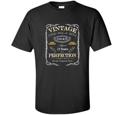 72nd Birthday Gift T-Shirt - Born In 1945 Vintage Style
