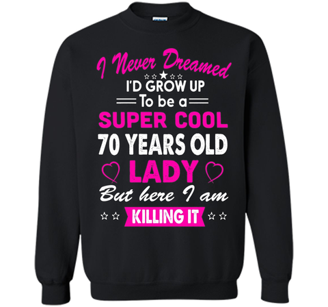 70 Years Old Women's T-Shirt Birthday Gift Born in 1946