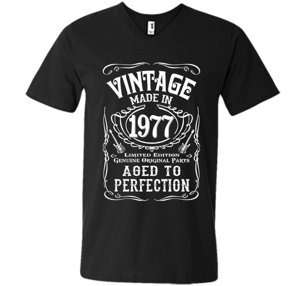 Vintage Made In 1977 Birthday Gift Idea T Shirt
