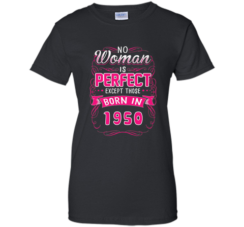 Born in 1950, perfect woman tshirt. Best for birthday gift