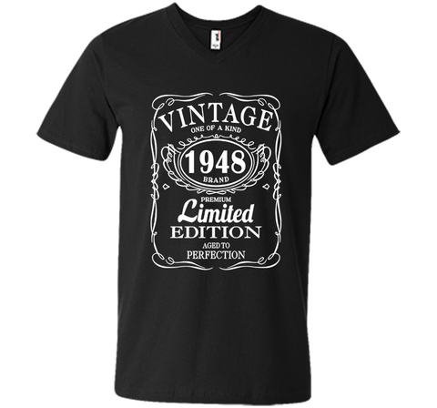 Born in 1948 Tshirt 69th Birthday 69 Years Gift