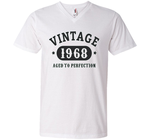 69 years old 69th Birthday B-day Gift 1948 T-Shirt