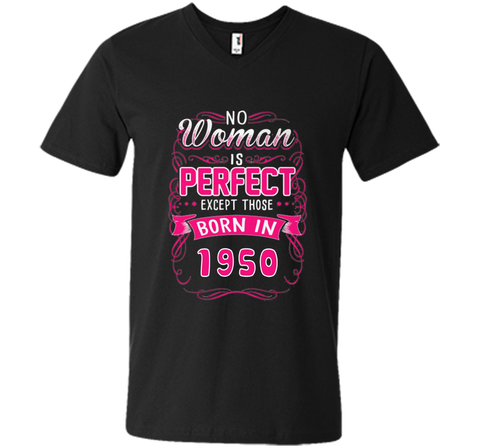 Born in 1950, perfect woman tshirt. Best for birthday gift
