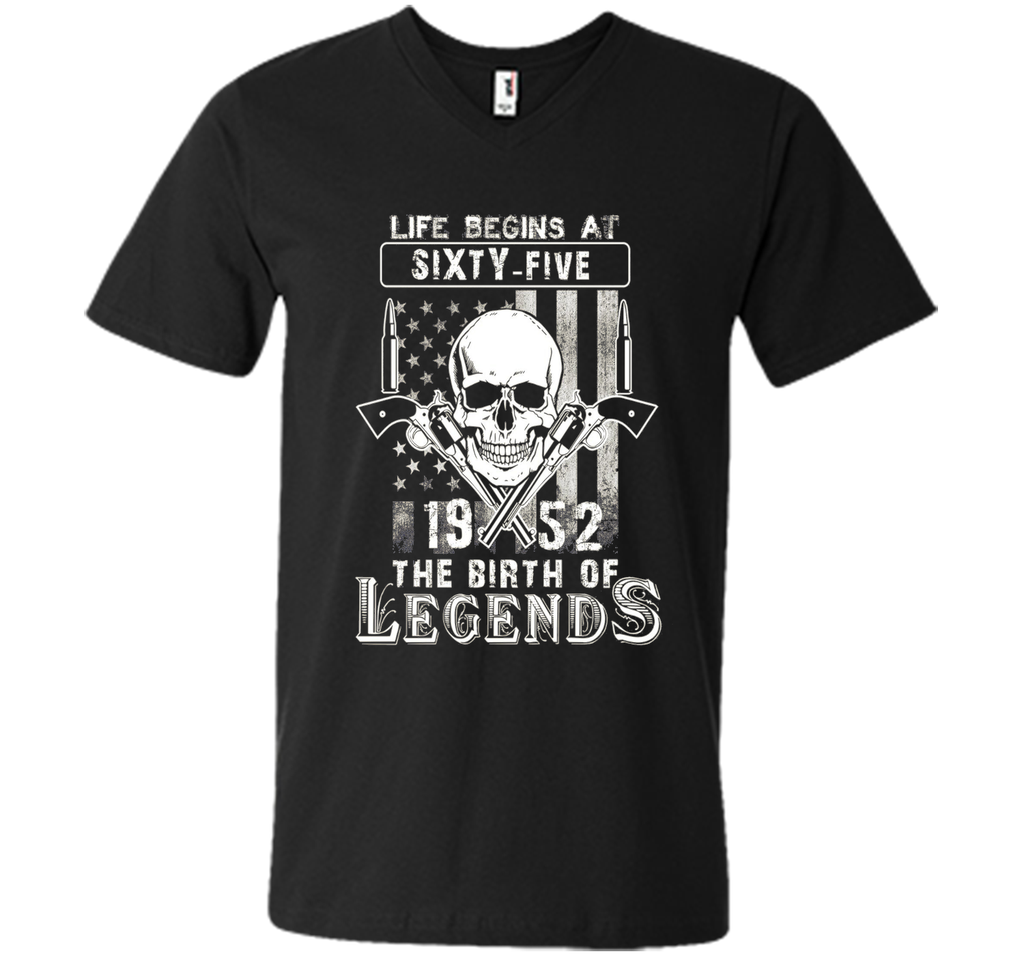 Life Begins At Sixty-1952 The Birth Of Legends cool shirt