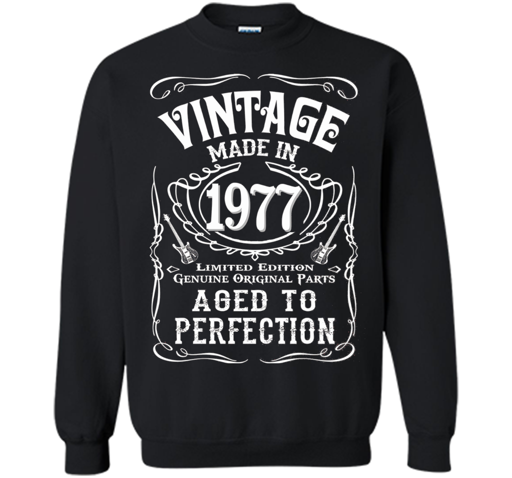 Vintage Made In 1977 Birthday Gift Idea T Shirt