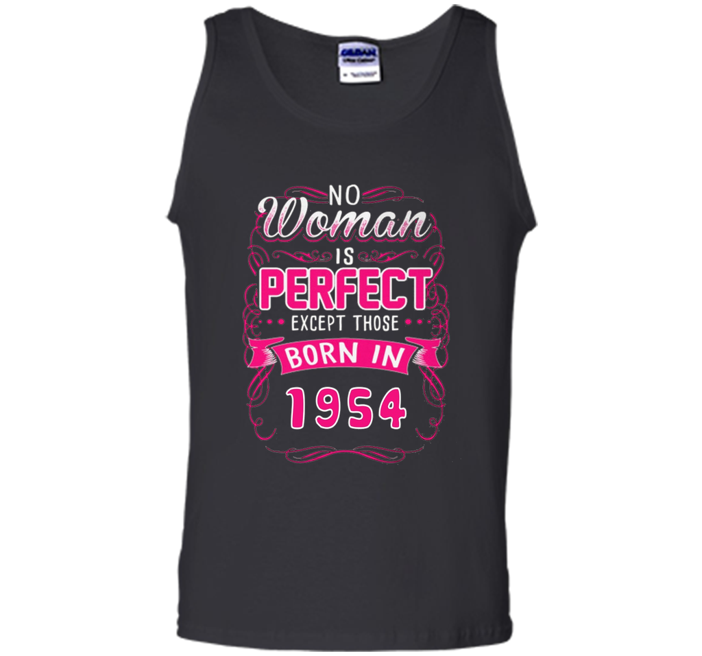 Born in 1954, perfect woman tshirt. Best for birthday gift
