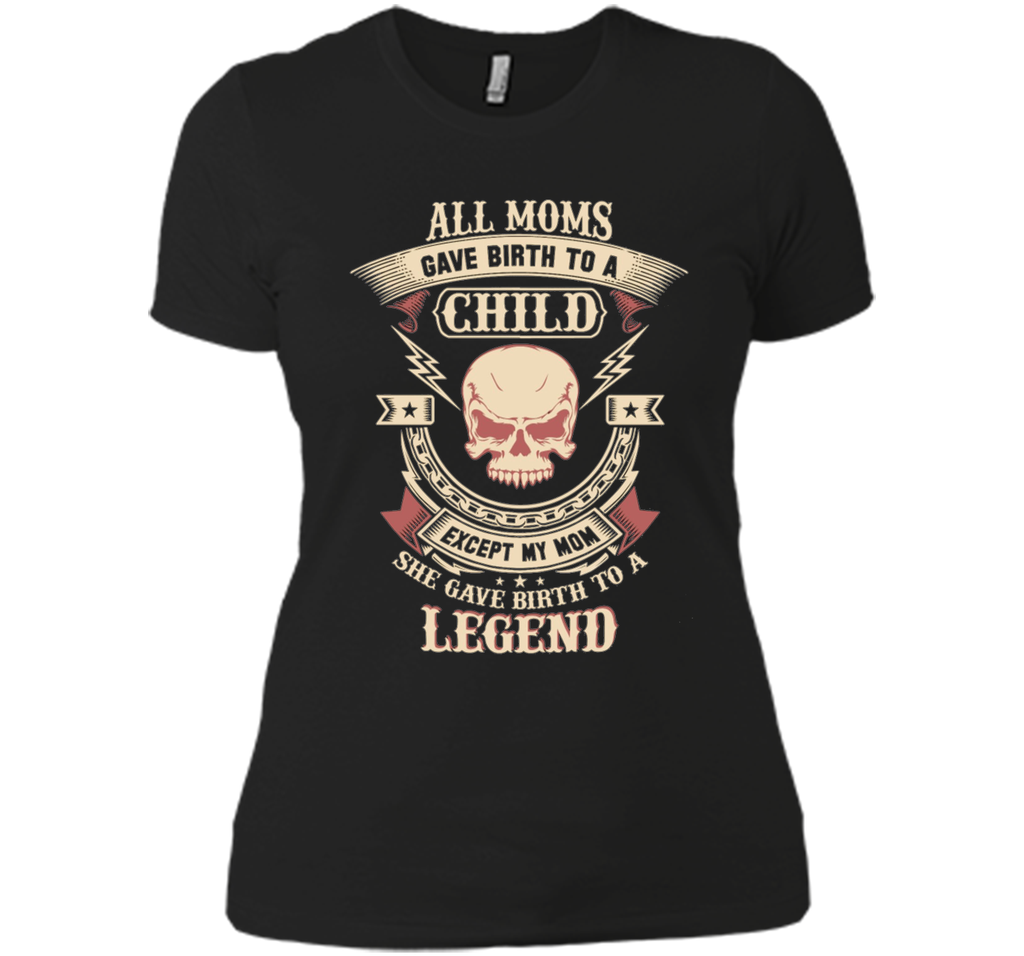 She Gave Birth To A Lineman Legend T-Shirt